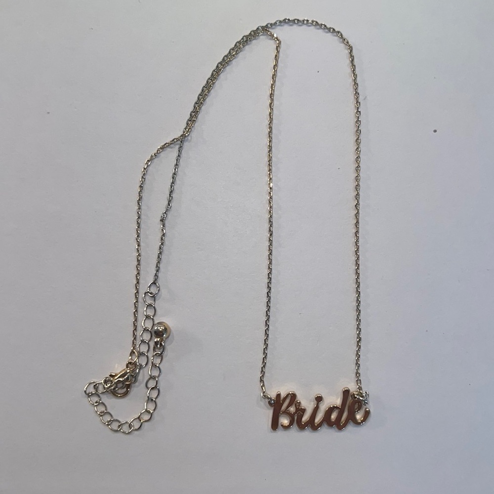 Gold bride necklace